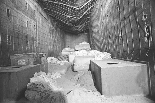 Inside the bunker where the Chowchilla children were held (Rick Meyer/Los Angeles Times)