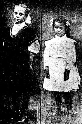 Sisters Ina (L) and Lena (R) Stillinger were also Villisca axe murder victims