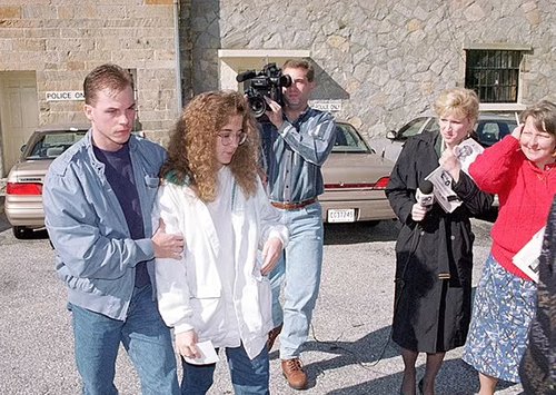 David and Susan Smith arrive at the Union County Sheriff's Office on October 27, 1994, two days after she claimed she had been carjacked (AP)