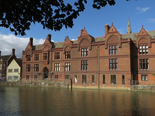 Shire Hall, Bedford, where James Hanratty's trial took place (Paul Harrop via wikimedia.org)